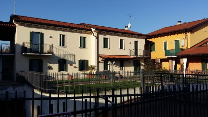 Cavalcaselle (Castelnuovo D/G)