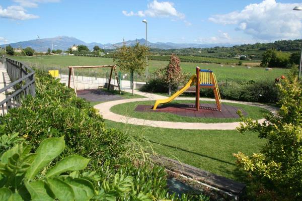 Sandrà (Castelnuovo D/G)
